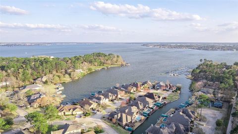 11130 Hunters Landing Montgomery TX 77356