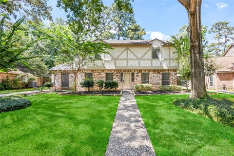 Photo of 5702 Vestavia Drive, Houston, TX 77069 (MLS # 42630066)