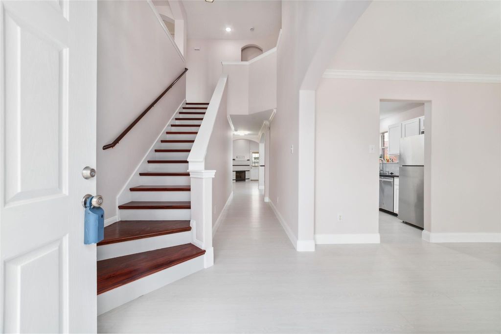 Photo of 8330 Malin Court, Houston, TX 77083 (MLS # 51982543)