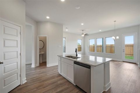 Photo of 11411 Waterford Spring Trail, Houston, TX 77047 (MLS # 57680434)