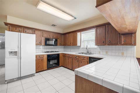 Tiny photo for 22902 Kobs Road, Tomball, TX 77377 (MLS # 64650326)