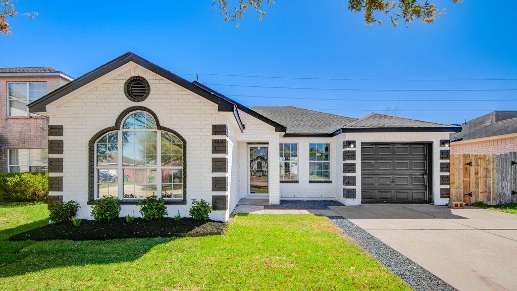 12610 Rio Bravo Street