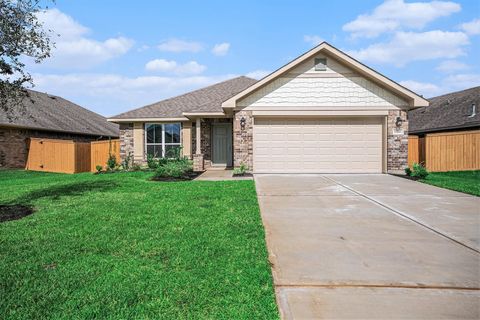 Photo of 13421 Diamond Reef Lane, Texas City, TX 77568 (MLS # 49115192)
