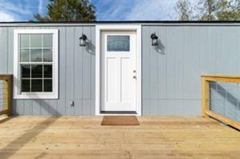 Homes For Sale - 165 Hay Meadow Lane<br/> Shepherd, TX 77371