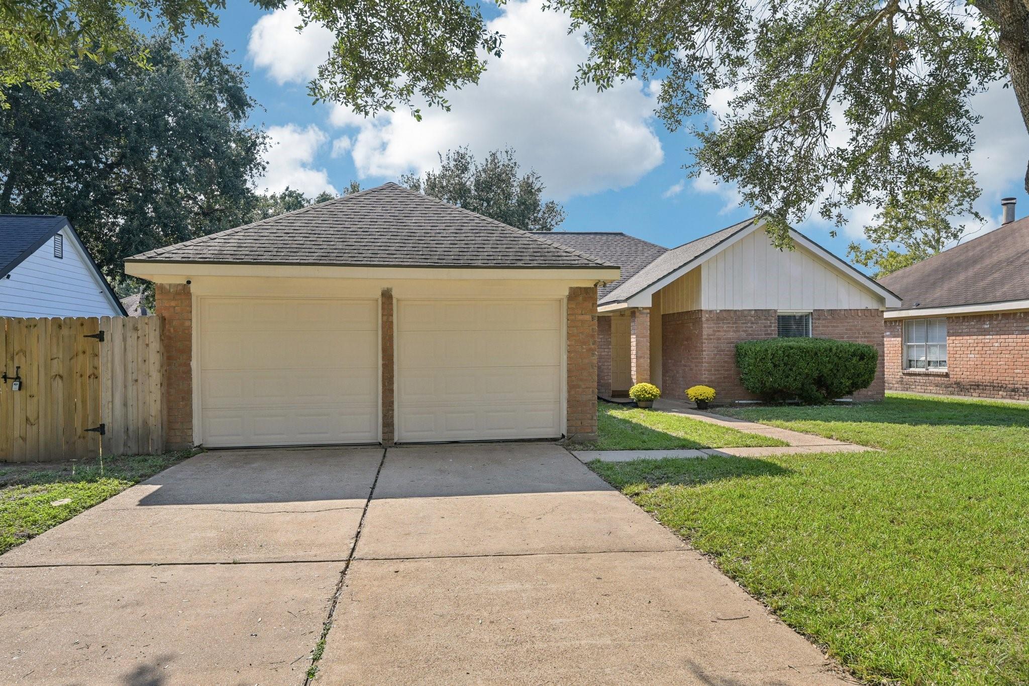 2605 Elder Road