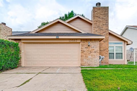 Photo of 13567 Blue Marlin Lane, Houston, TX 77083 (MLS # 36705450)