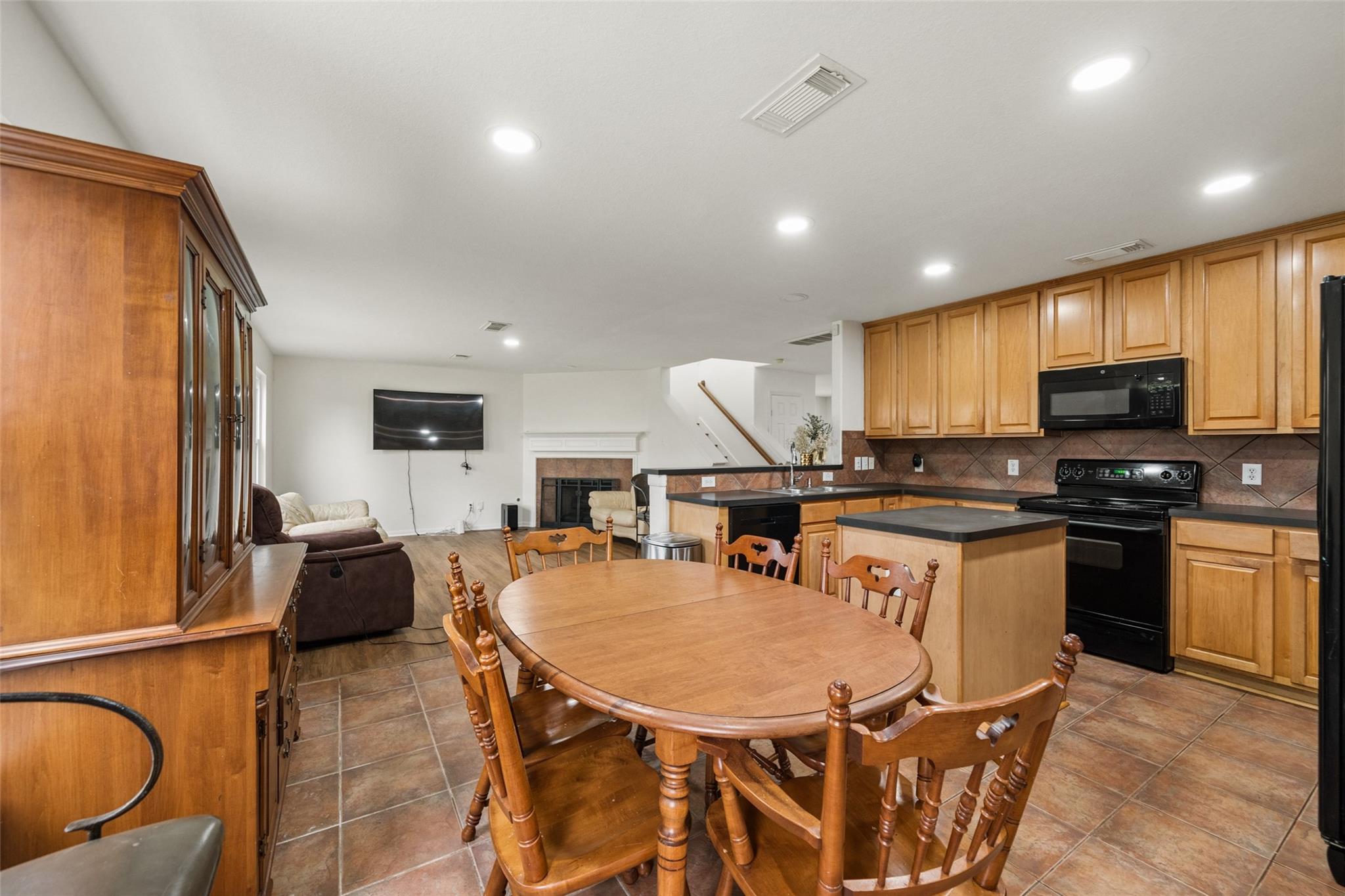 2719 Chatford Hollow Lane