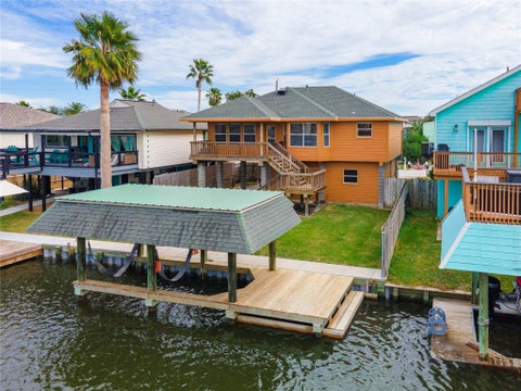 Photo of 582 Warsaw Street, Bayou Vista, TX 77563 (MLS # 15991246)