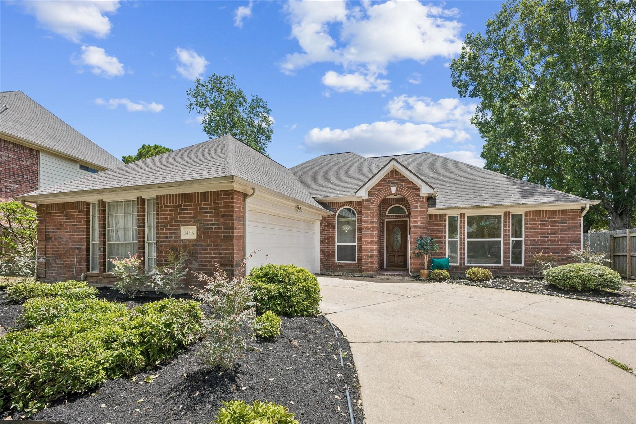 24207 Schivener House Lane