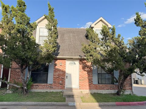 Photo of 8631 Mapletwist Street, Houston, TX 77083 (MLS # 47676436)