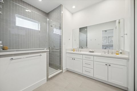 Tiny photo for 845 Elkhart Street #D, Houston, TX 77091 (MLS # 10100636)