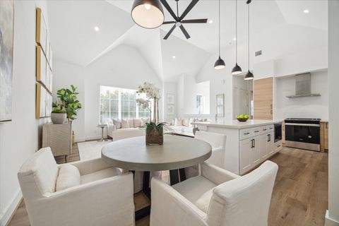 Tiny photo for 845 Elkhart Street #D, Houston, TX 77091 (MLS # 10100636)