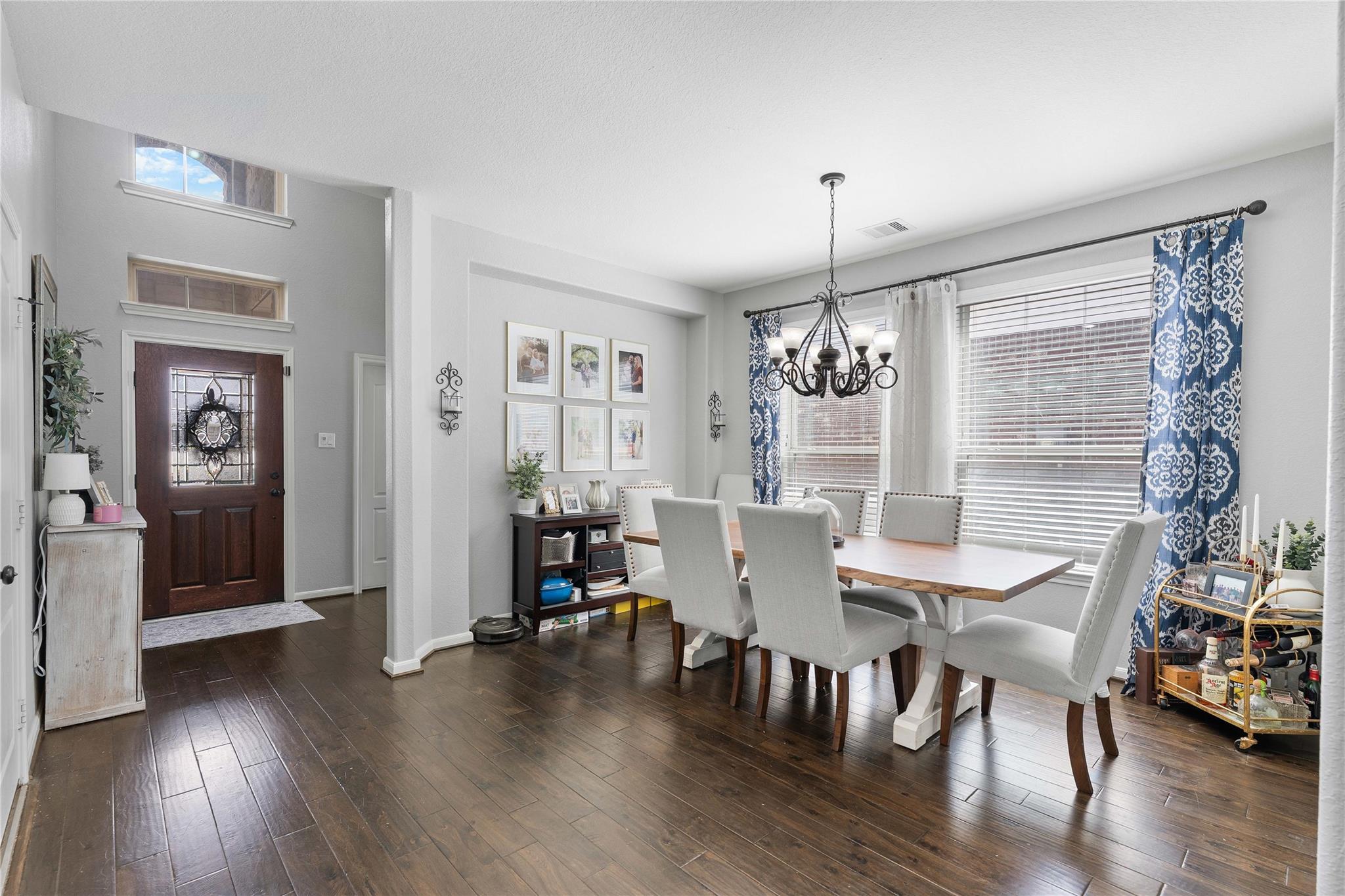 25115 Lakecrest Glen Drive