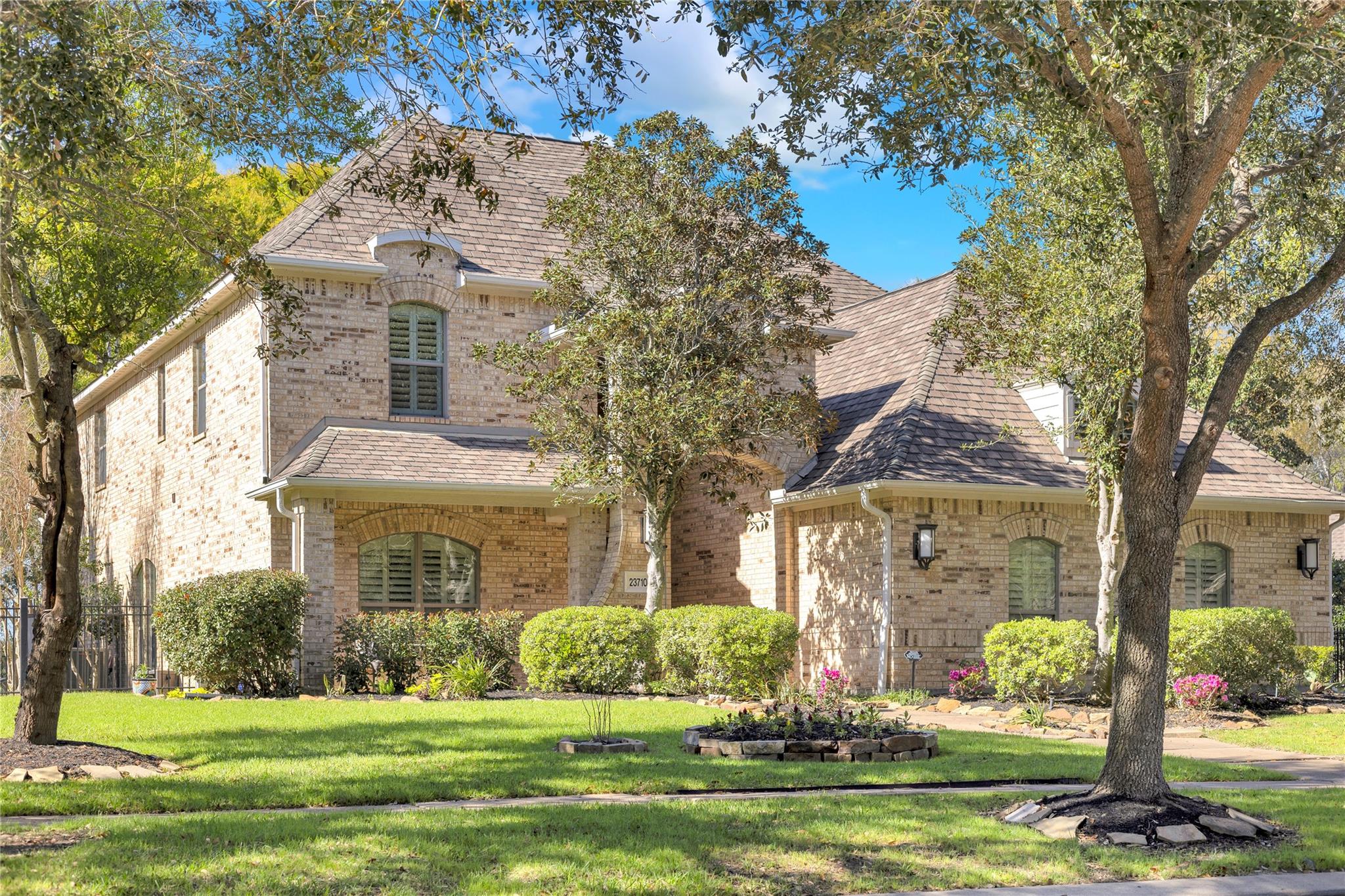 23710 Legendary Lane Drive