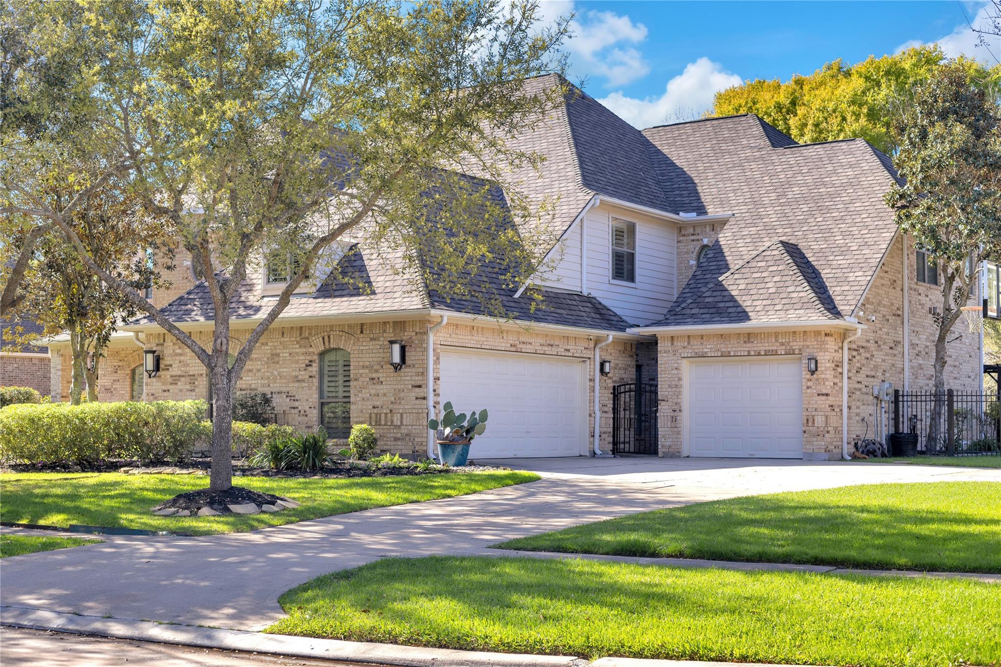 23710 Legendary Lane Drive