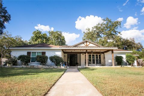 Photo of 14902 Bernard Timbers Dr Dr, East Bernard, TX 77435 (MLS # 60237859)