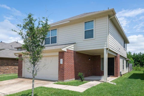 Photo of 12223 Gemma Lane, Houston, TX 77044 (MLS # 8675886)