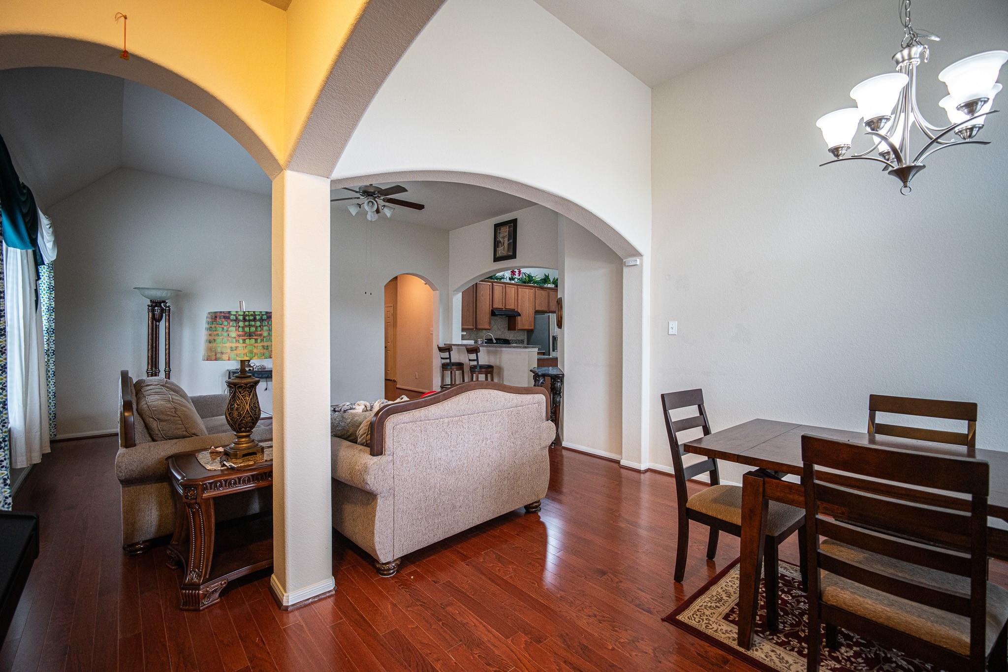 4138 Falvel Shadow Creek Drive