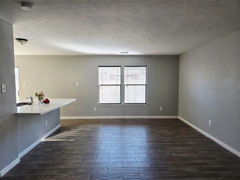 Tiny photo for 1011 Larks Trace Lane, Houston, TX 77090 (MLS # 37264578)