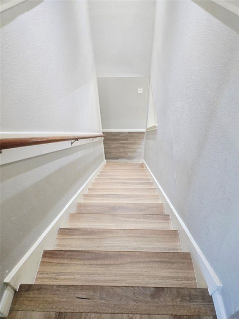 Tiny photo for 1011 Larks Trace Lane, Houston, TX 77090 (MLS # 37264578)