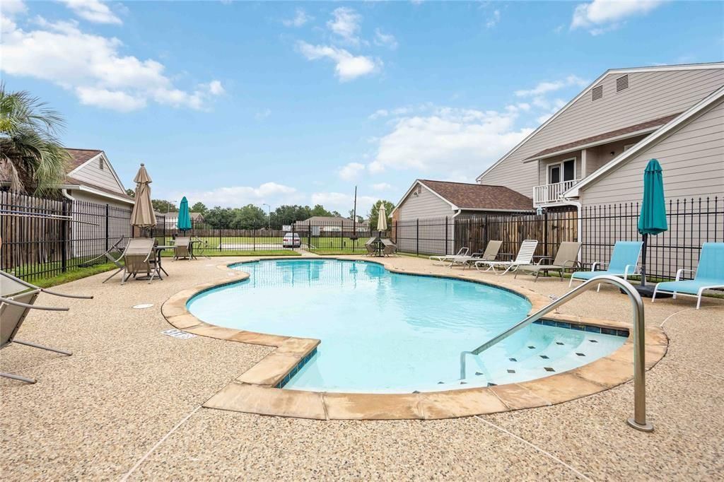 Photo of 14020 Schroeder Road #152, Houston, TX 77070 (MLS # 34942435)