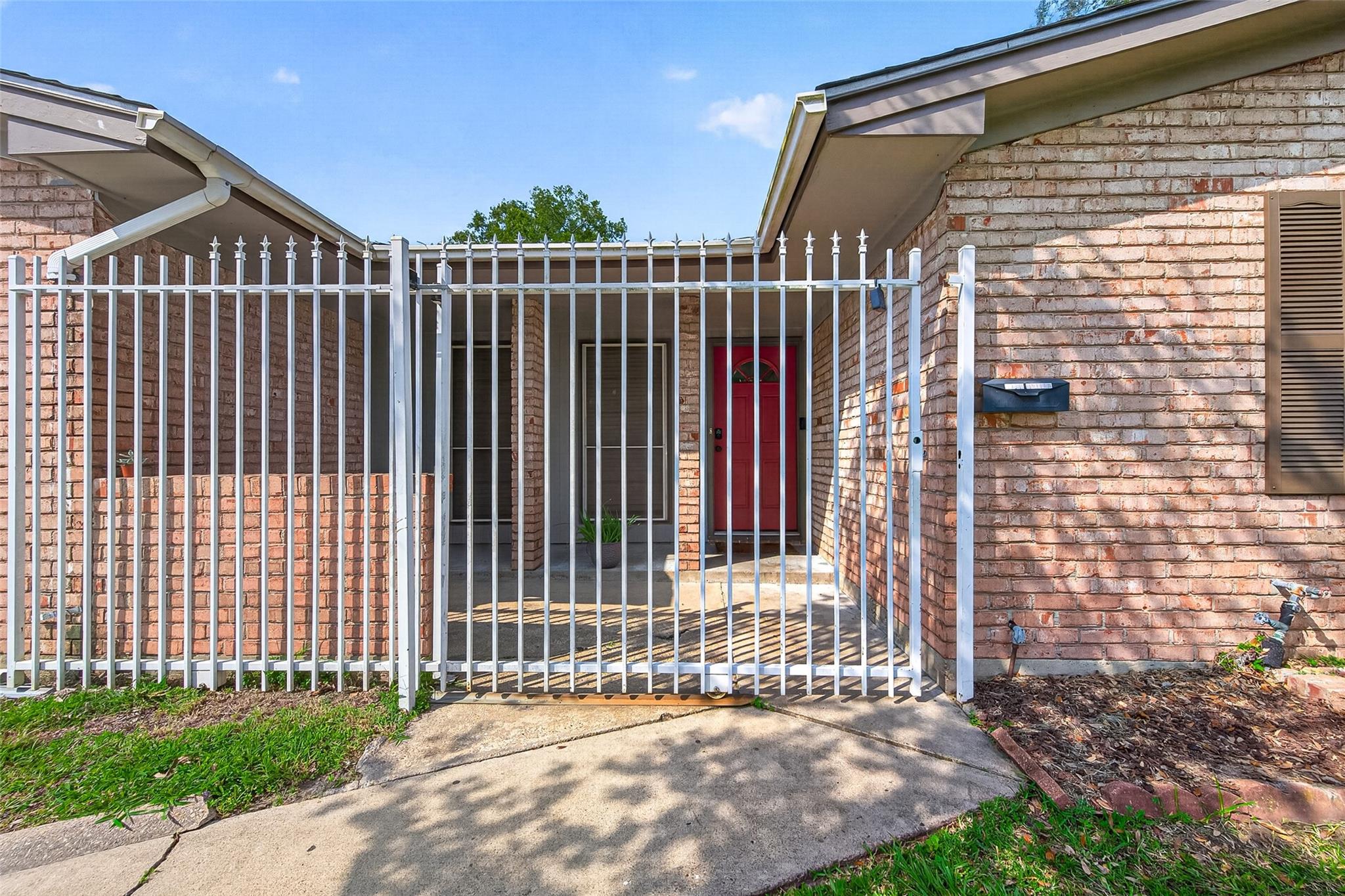 10635 Seaford Drive