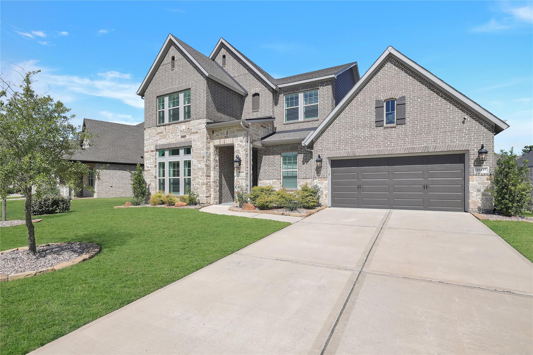 32437 Soaring Willow Way