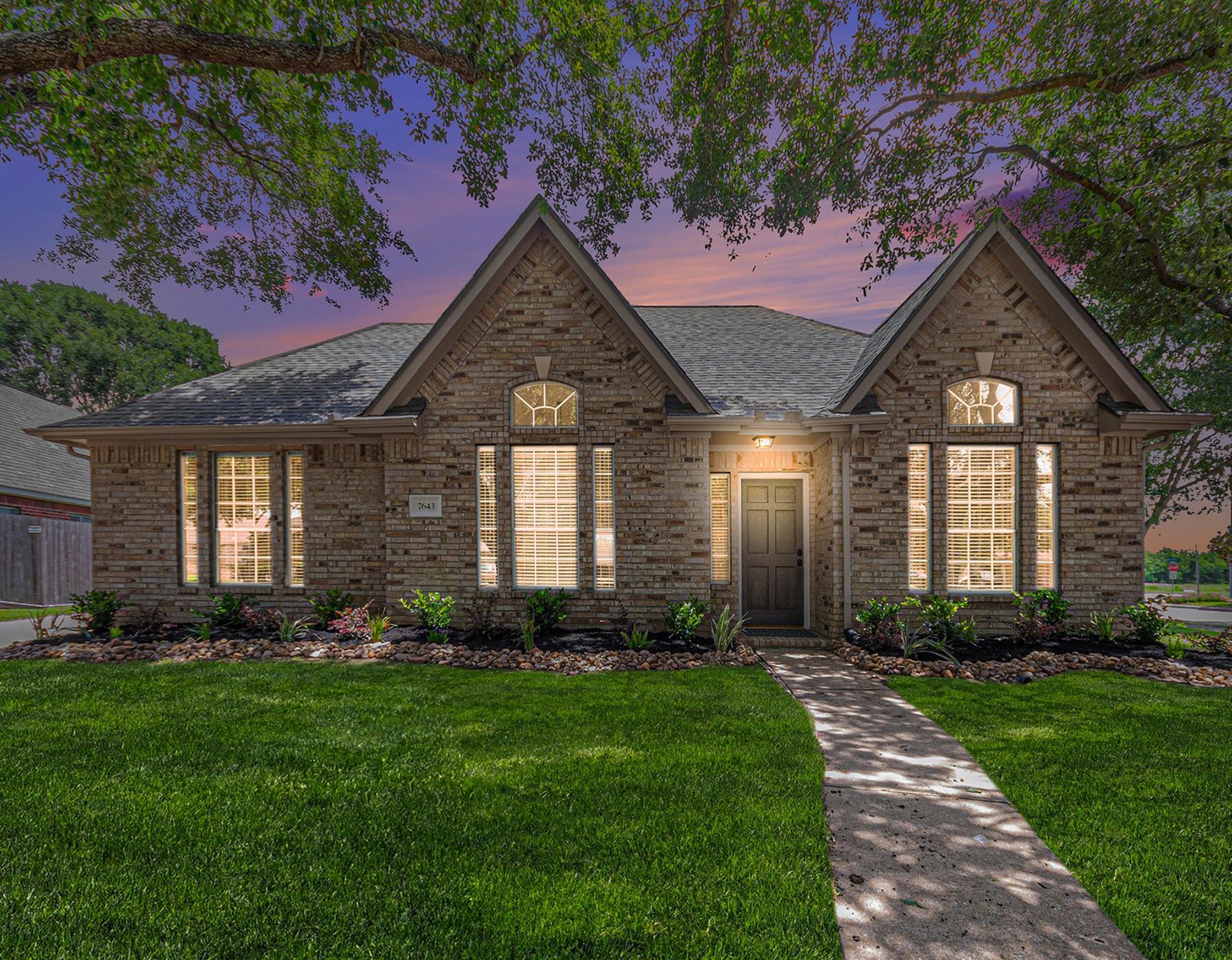 7643 Rainbow Bend Drive