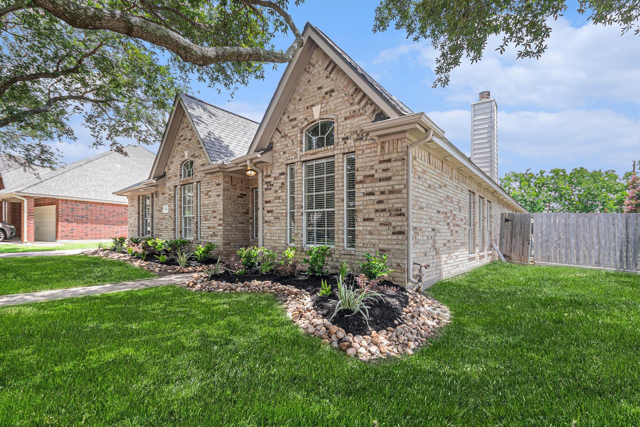 7643 Rainbow Bend Drive