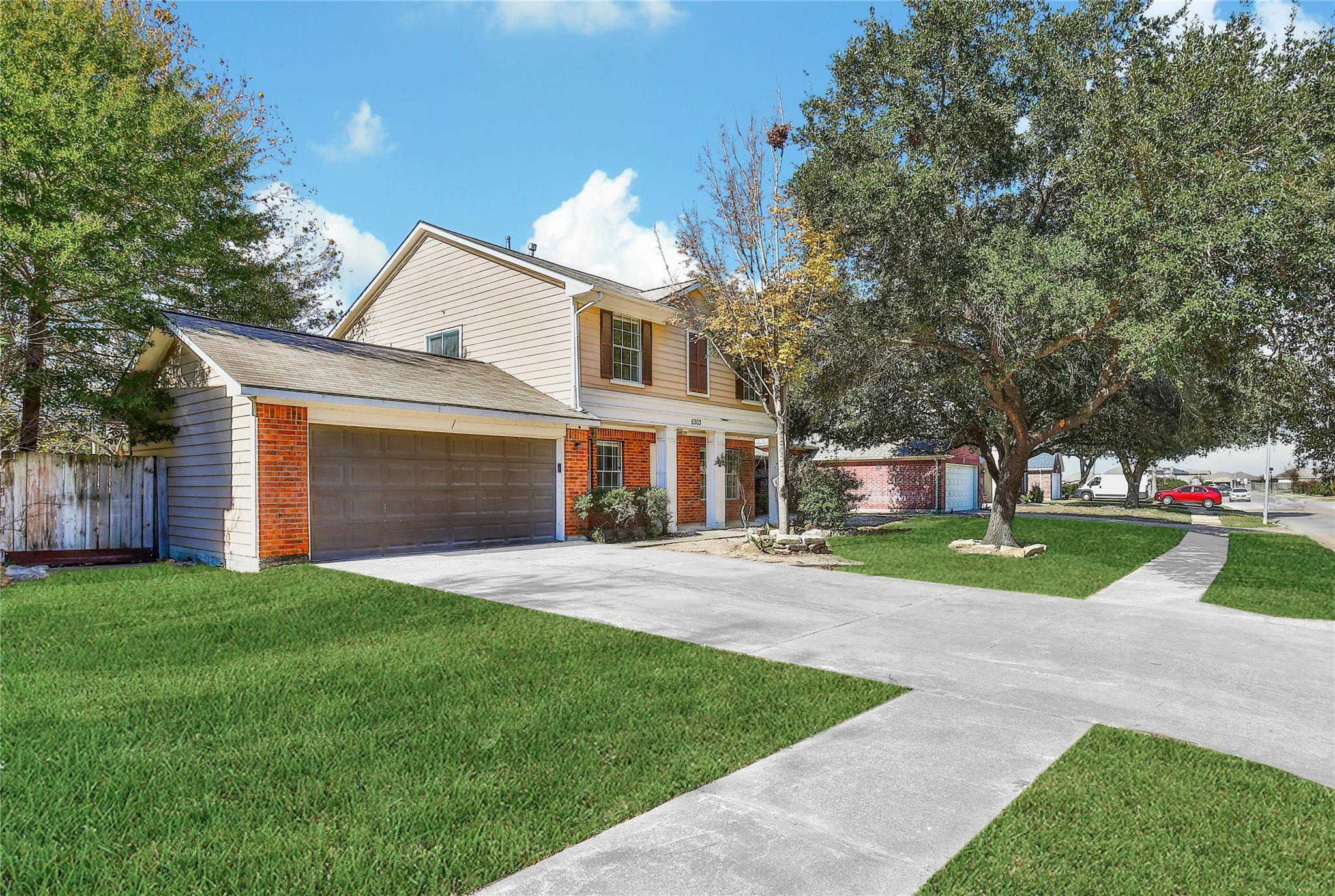 5303 Bay Pines Drive