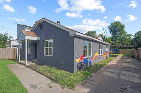 Tiny photo for 4314 Gregory Street, Houston, TX 77026 (MLS # 5655619)