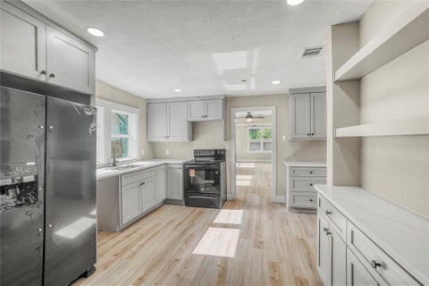 Tiny photo for 4314 Gregory Street, Houston, TX 77026 (MLS # 5655619)