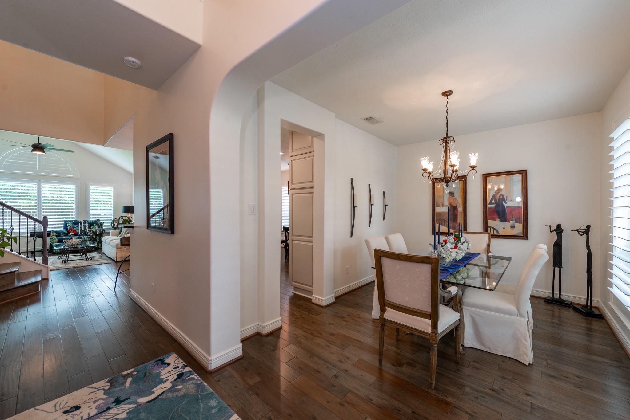 24811 Red Bluff Trail