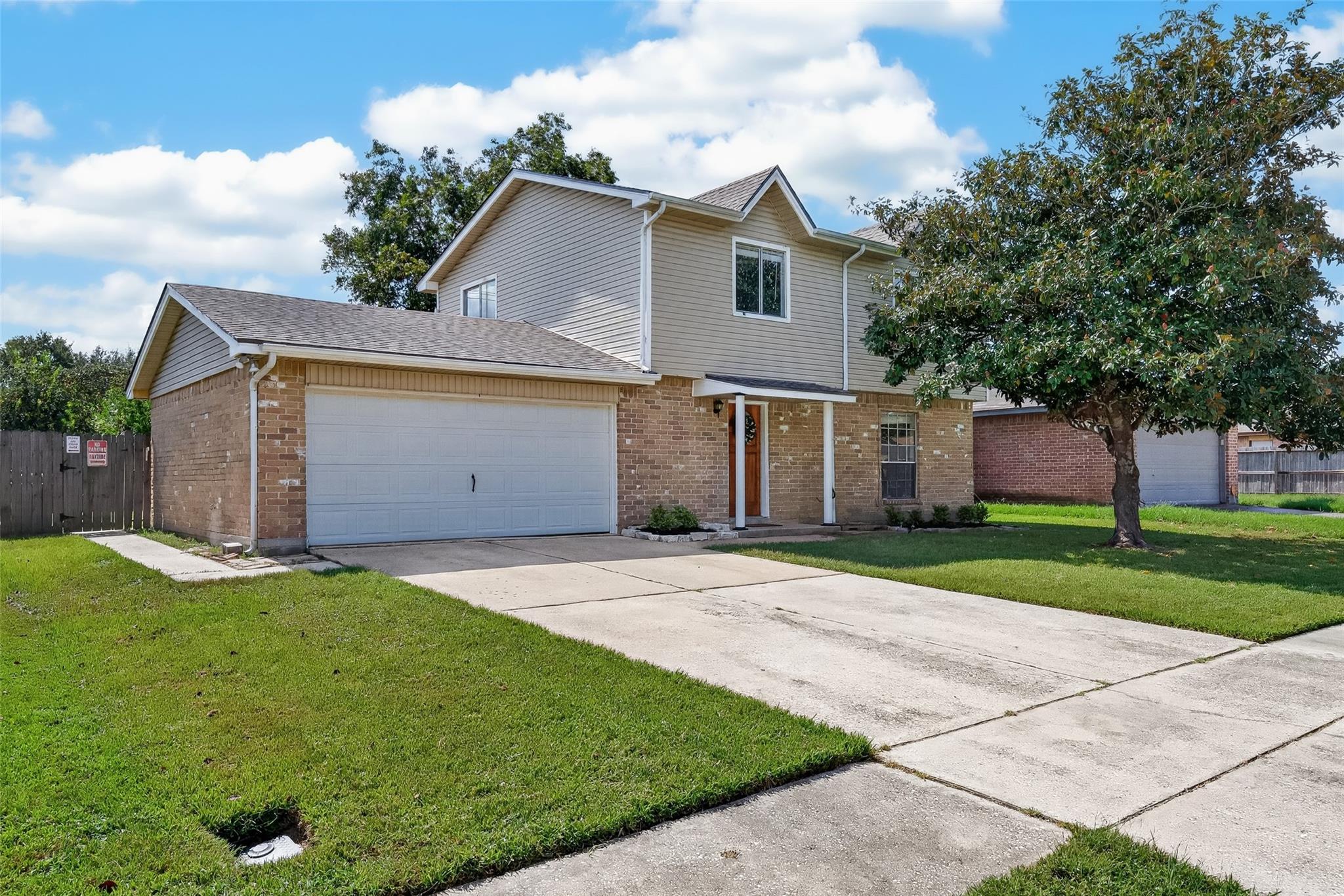 6013 Leafwood Circle