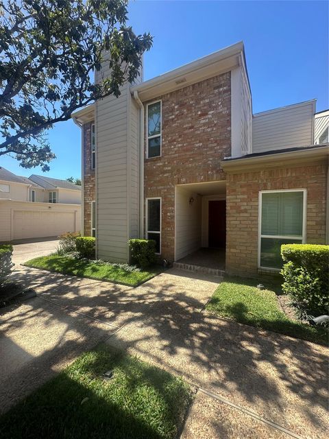 Photo of 5915 Woodway Place Court, Houston, TX 77057 (MLS # 43710955)