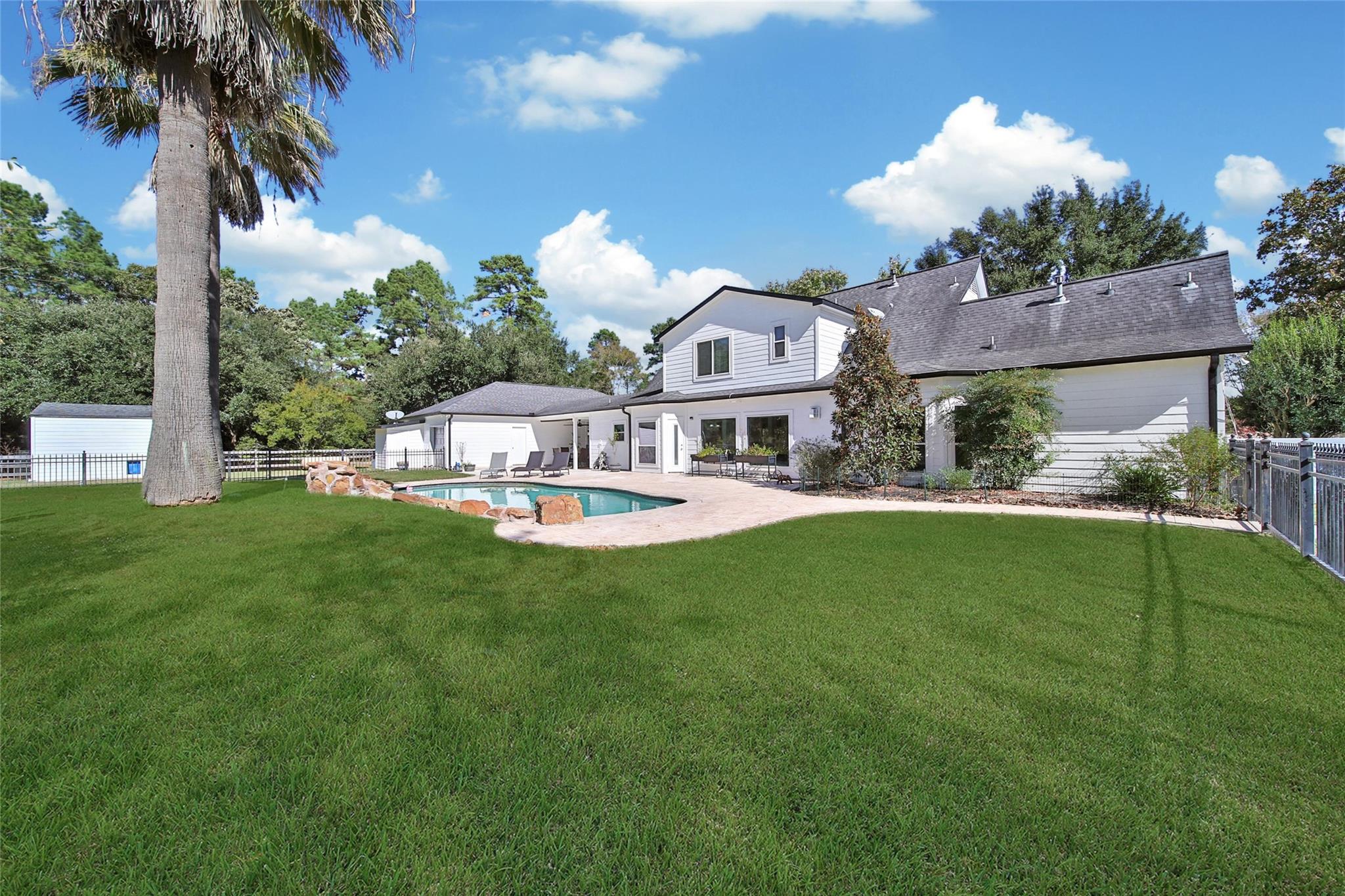 Magnolia, Texas, 77355, United States, 5 Bedrooms Bedrooms, ,3 BathroomsBathrooms,Residential,Active,2034266
