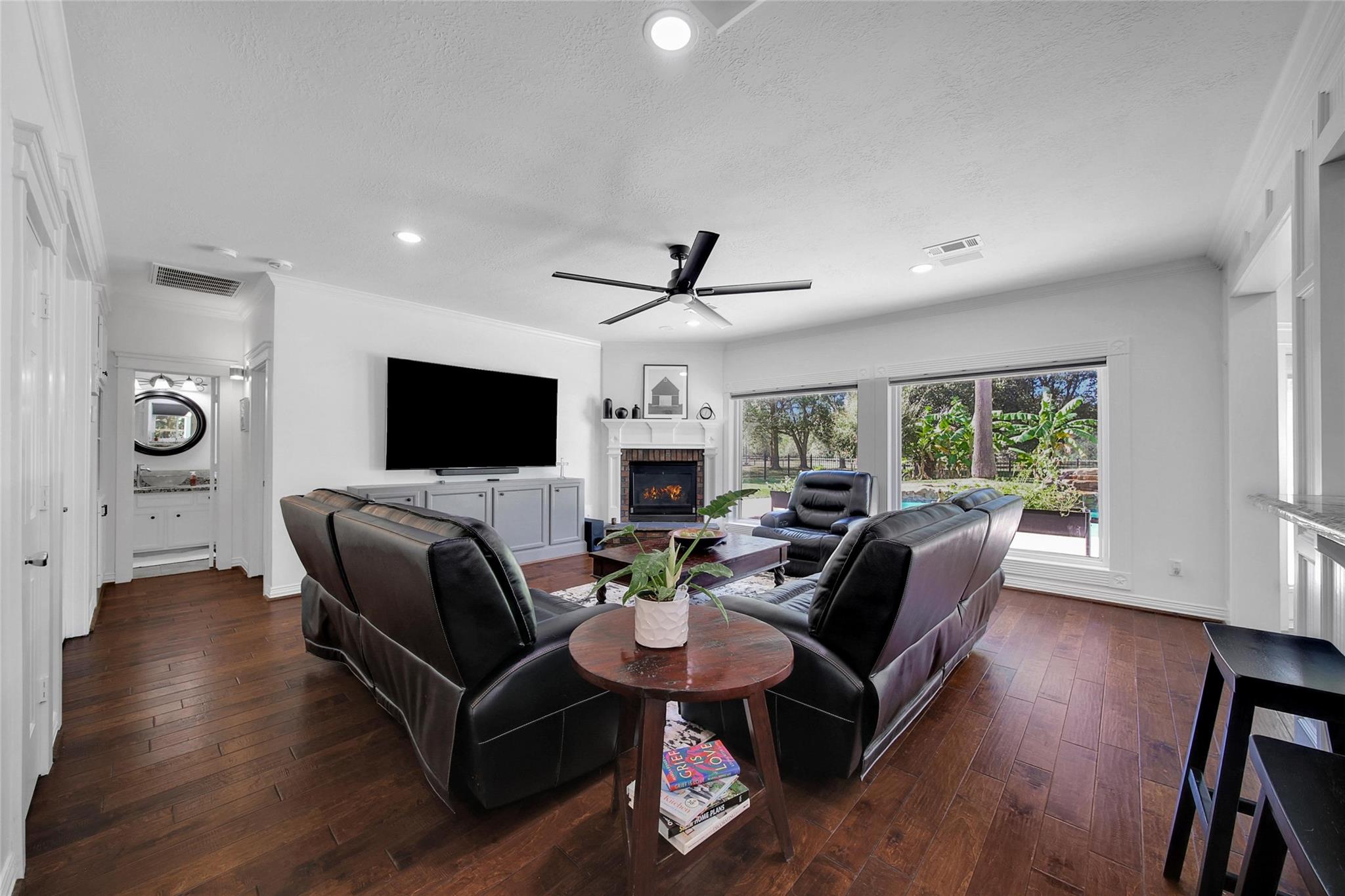 Magnolia, Texas, 77355, United States, 5 Bedrooms Bedrooms, ,3 BathroomsBathrooms,Residential,Active,2034266