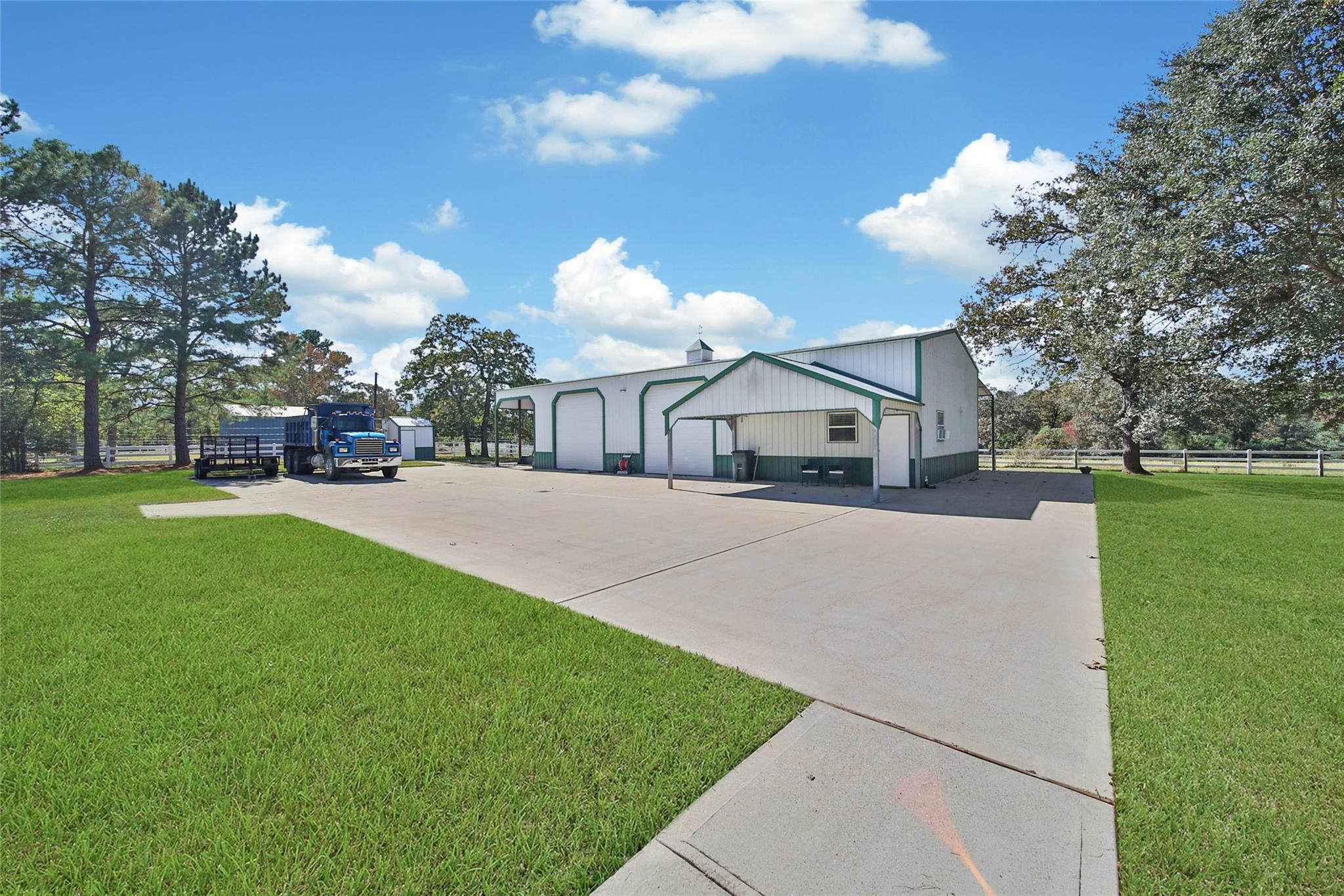 Magnolia, Texas, 77355, United States, 5 Bedrooms Bedrooms, ,3 BathroomsBathrooms,Residential,Active,2034266