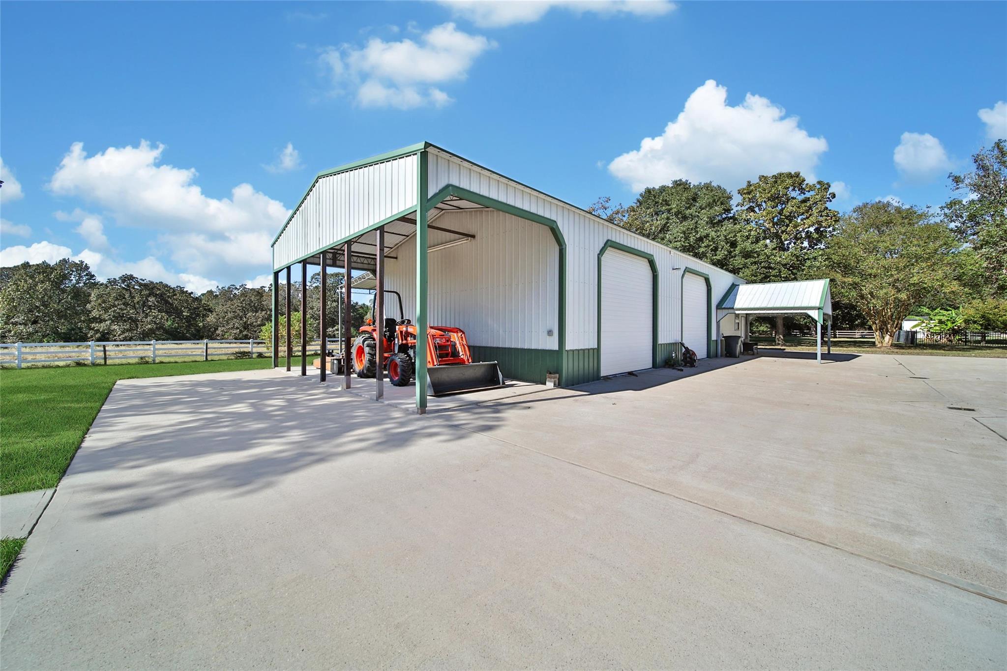 Magnolia, Texas, 77355, United States, 5 Bedrooms Bedrooms, ,3 BathroomsBathrooms,Residential,Active,2034266