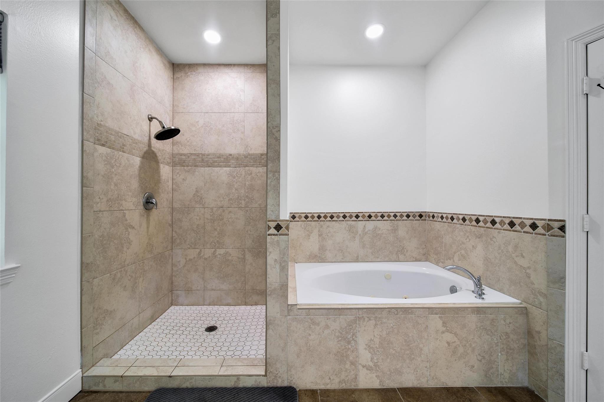 Magnolia, Texas, 77355, United States, 5 Bedrooms Bedrooms, ,3 BathroomsBathrooms,Residential,Active,2034266