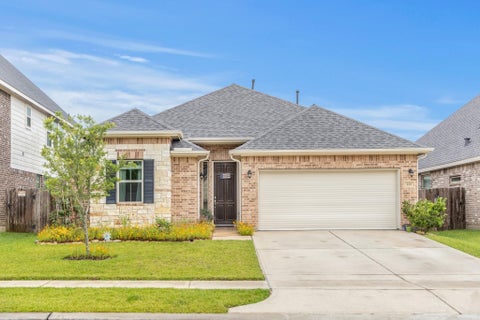 Photo of 122 Hollow Terrace Court, Tomball, TX 77375 (MLS # 39203242)