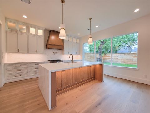 Tiny photo for 1922 Norcrest Dr Drive, Houston, TX 77055 (MLS # 96129299)