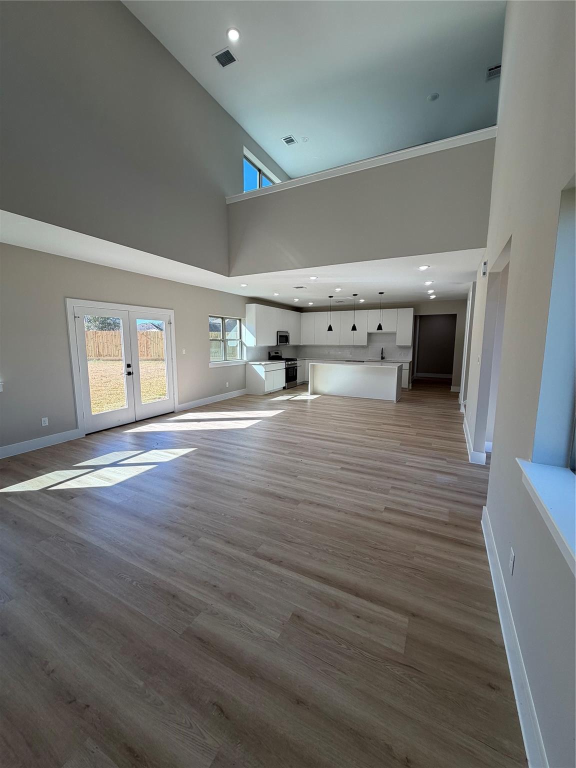 20003 Venetto Street