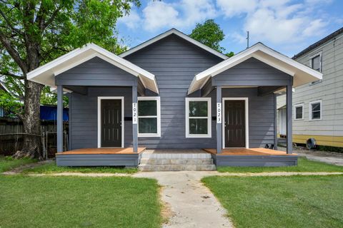 Photo of 7021 Canal Street #A, Houston, TX 77011 (MLS # 47457800)