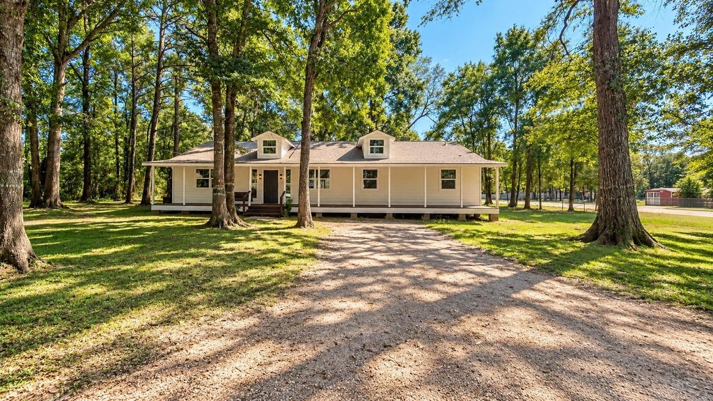 Photo of 181 Devin Road, Cleveland, TX 77328 (MLS # 81535156)