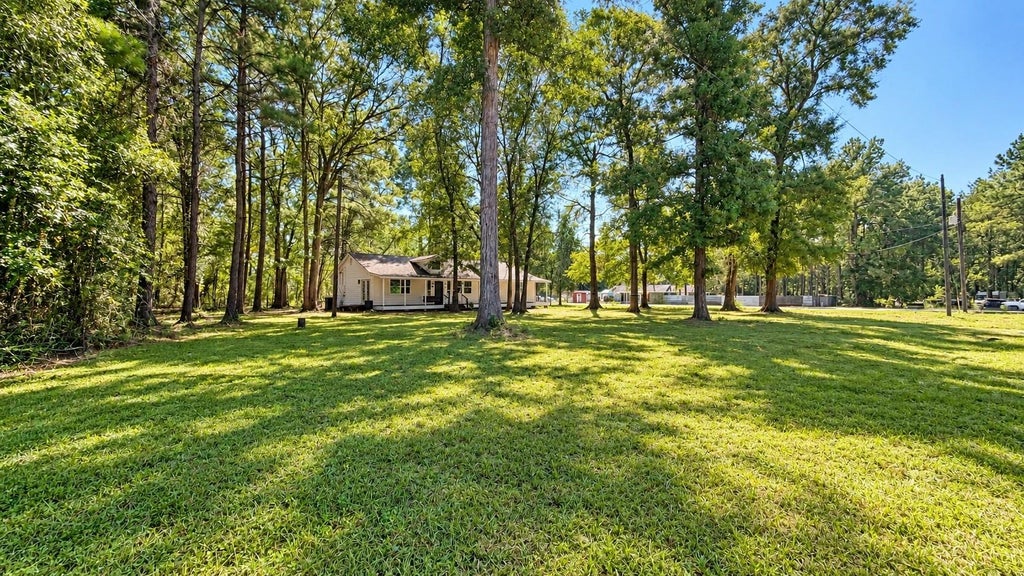 Photo of 181 Devin Road, Cleveland, TX 77328 (MLS # 81535156)