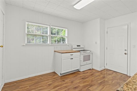 Tiny photo for 605 Pearl Street, Baytown, TX 77520 (MLS # 10478319)