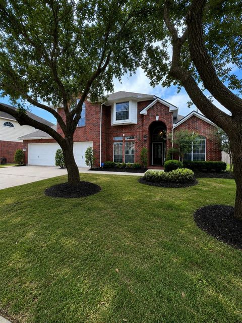 Photo of 19015 Canyon Frost Drive, Tomball, TX 77377 (MLS # 30253370)