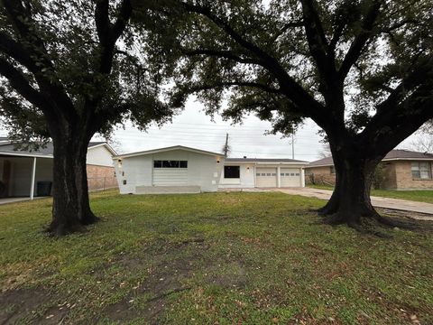 Tiny photo for 12414 Ledger Lane, Houston, TX 77015 (MLS # 20062070)