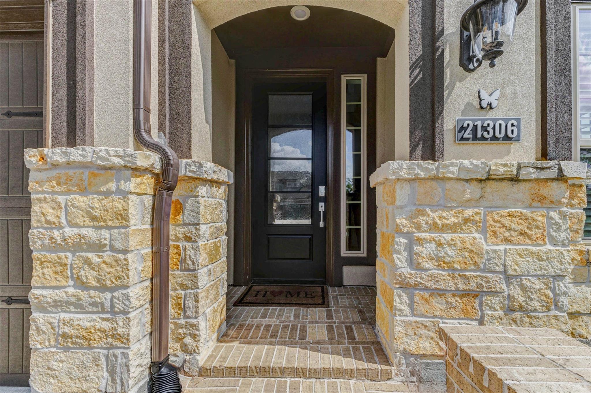 21306 Stinging Nettle Lane